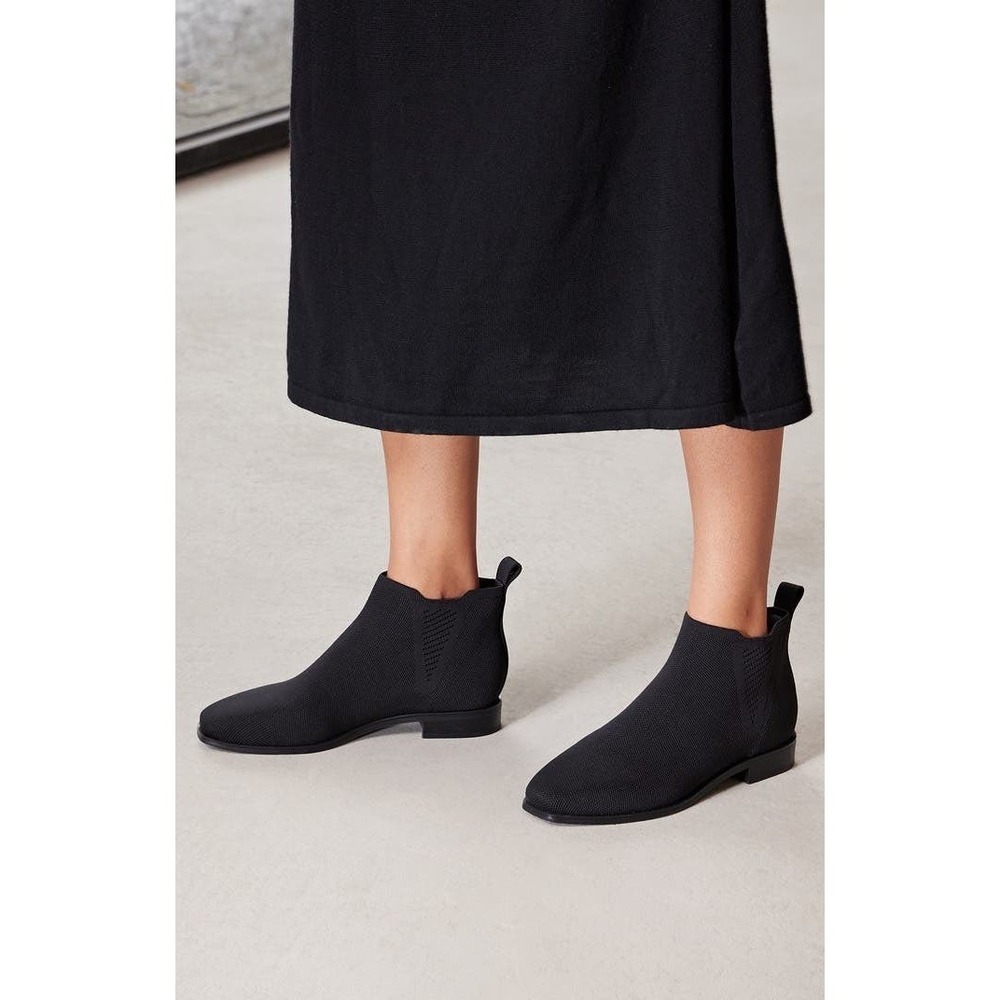 Vivaia Black Knit Ankle Boots Comfortable Everyday Casual Booties Eu/41 Us/9.5